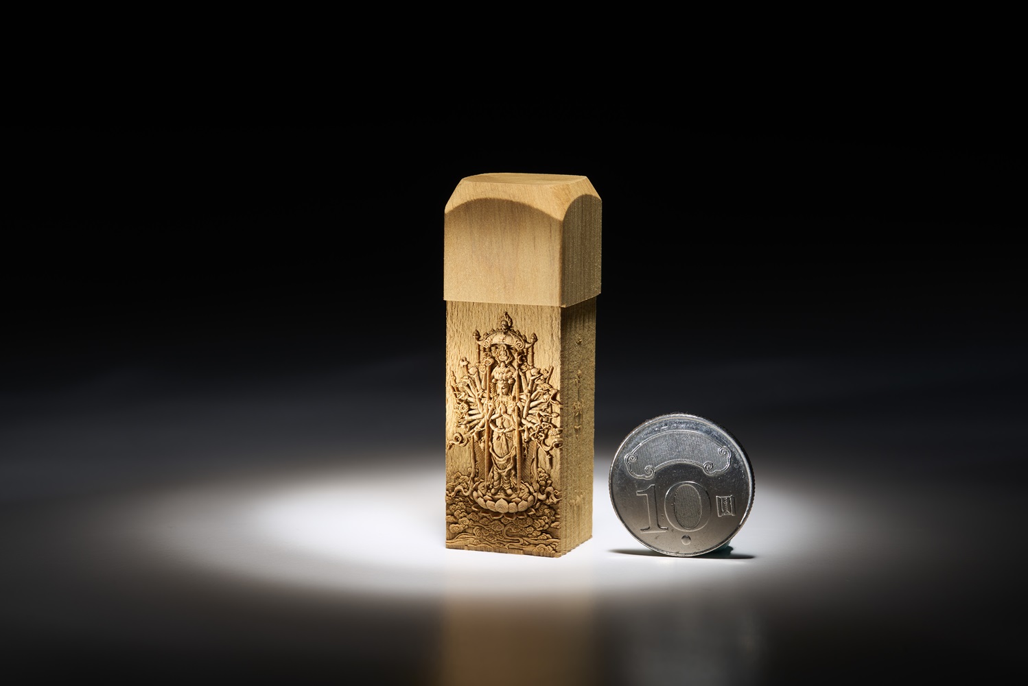 肖楠木微雕印章